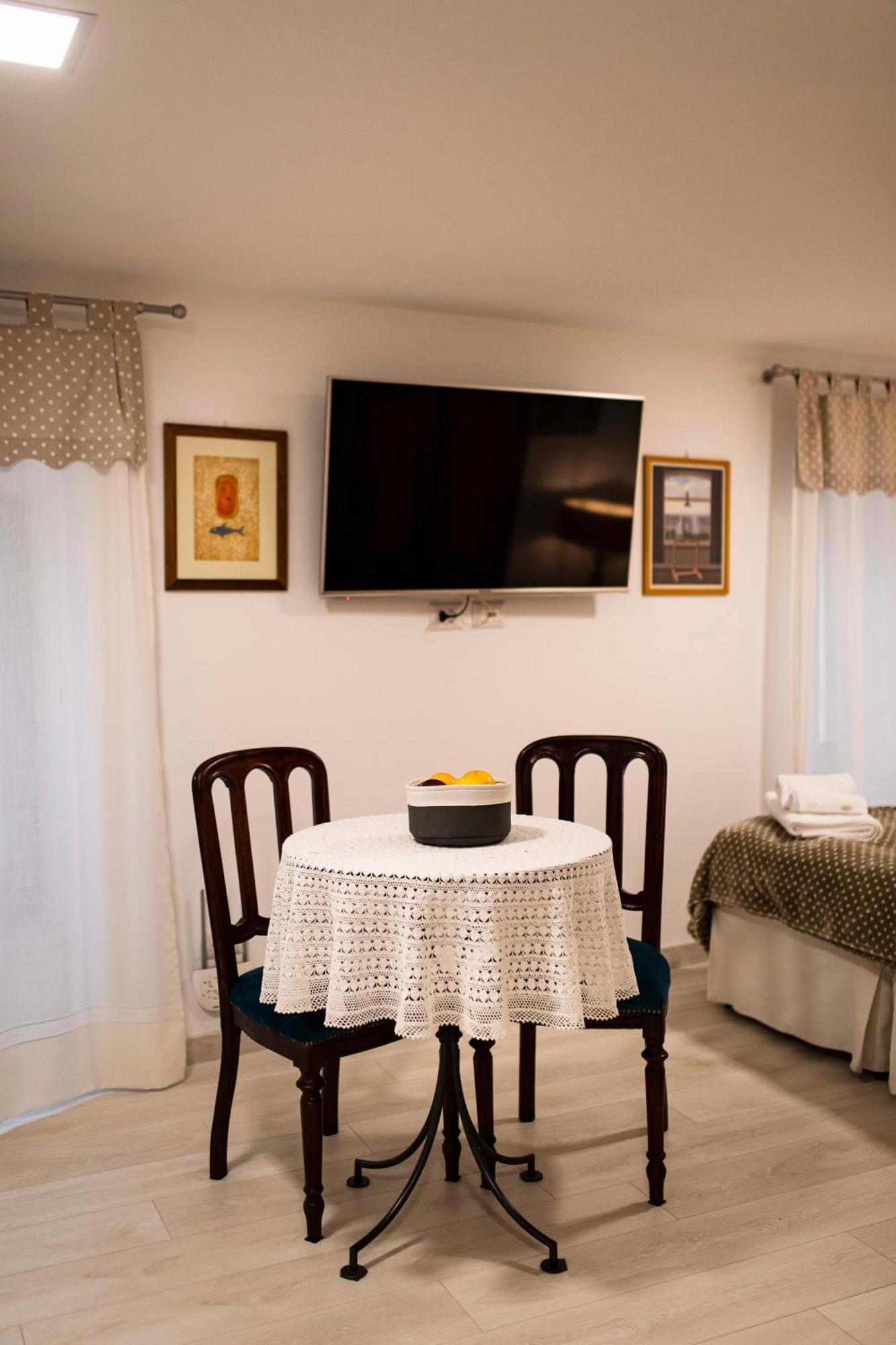 Affittacamere Pozzo Bianco ออร์เวียโต ภายนอก รูปภาพ